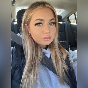 Meet your Posher, Lina